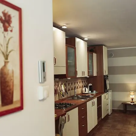 Allegretti's House Venosa, Ospitalità E Accoglienza Couette-café *
